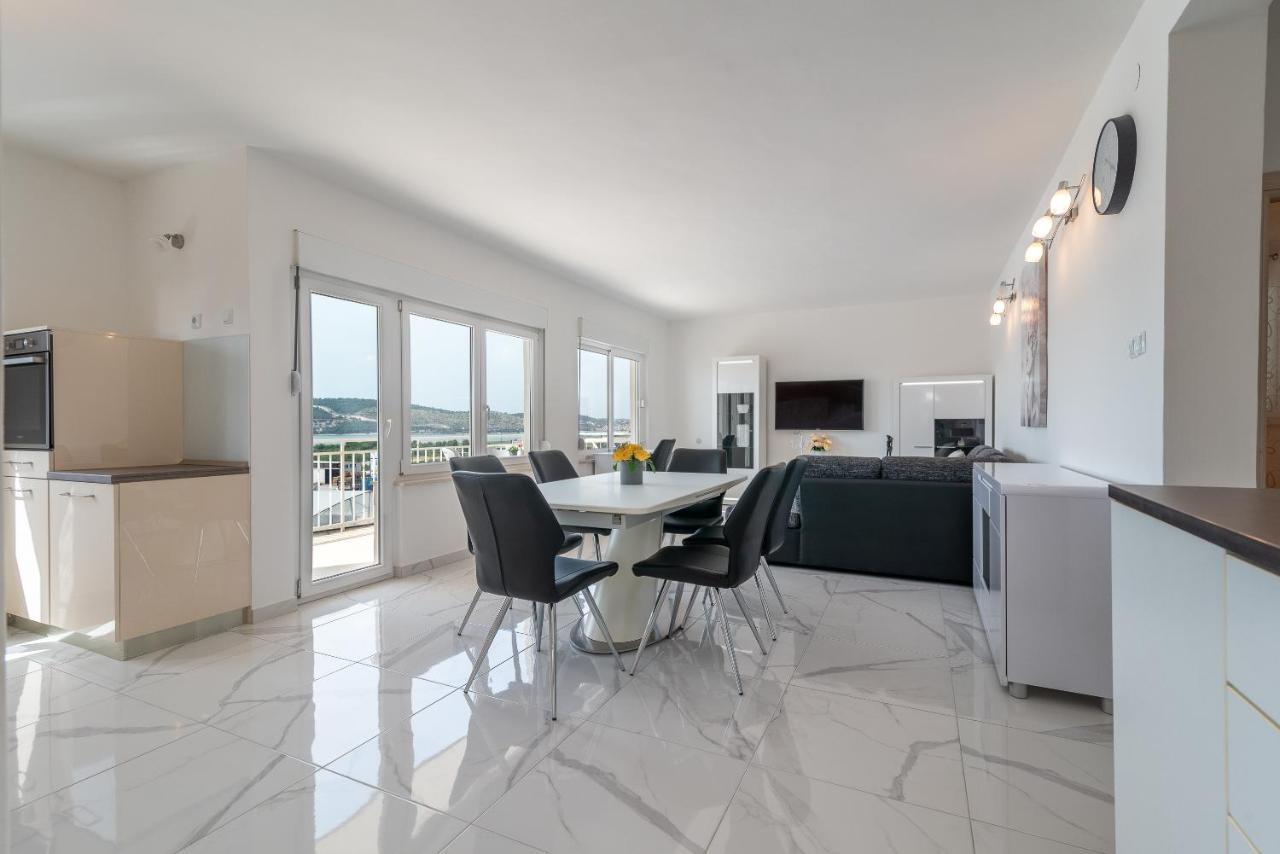 M&a Apartment *