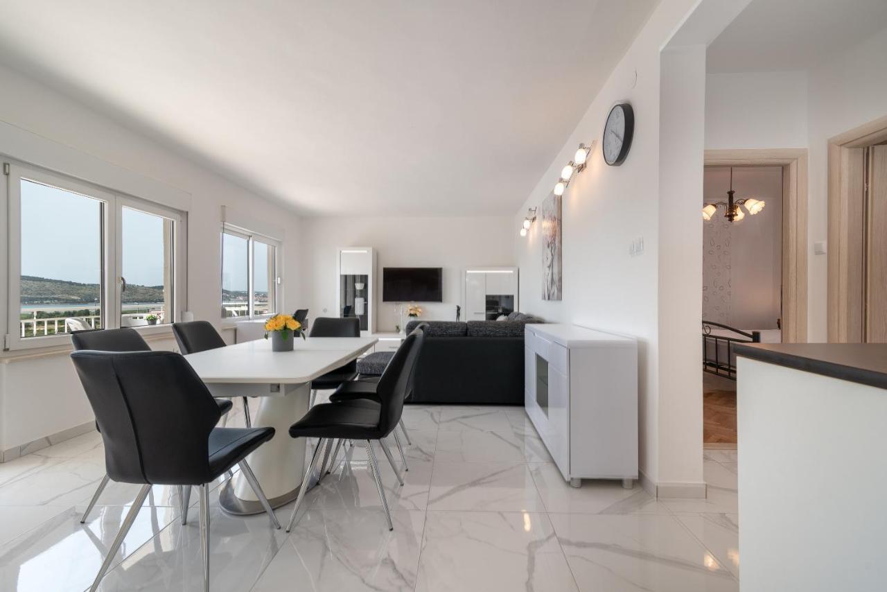 M&a Apartment *