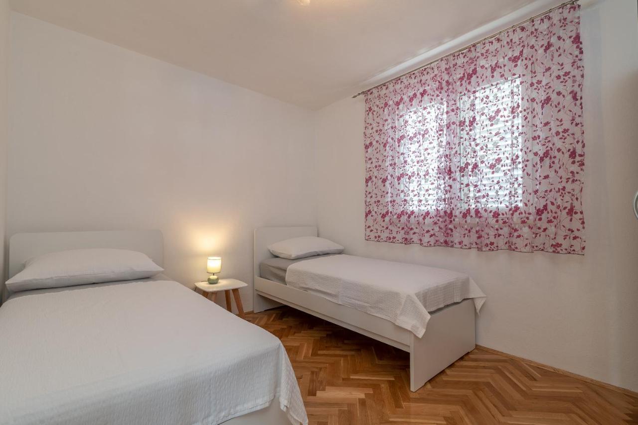 M&a * Trogir